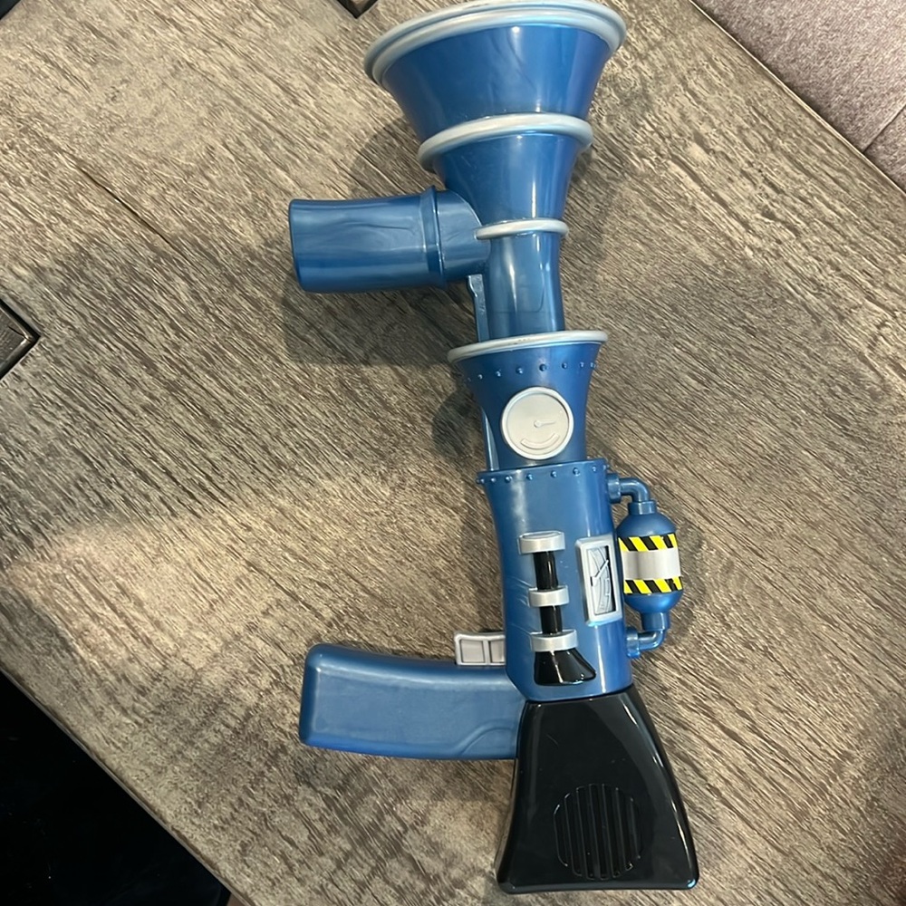 Minions fart blaster gun